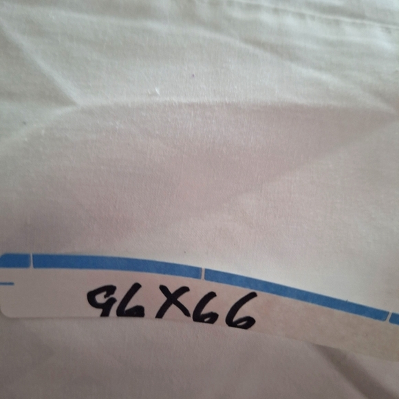 WHITE Cannon twin scroll pattern flat - Picture 11 of 12